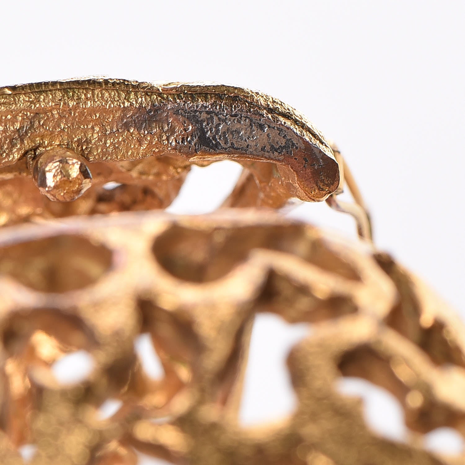 Chanel CC Cuff Gold 6 of 8