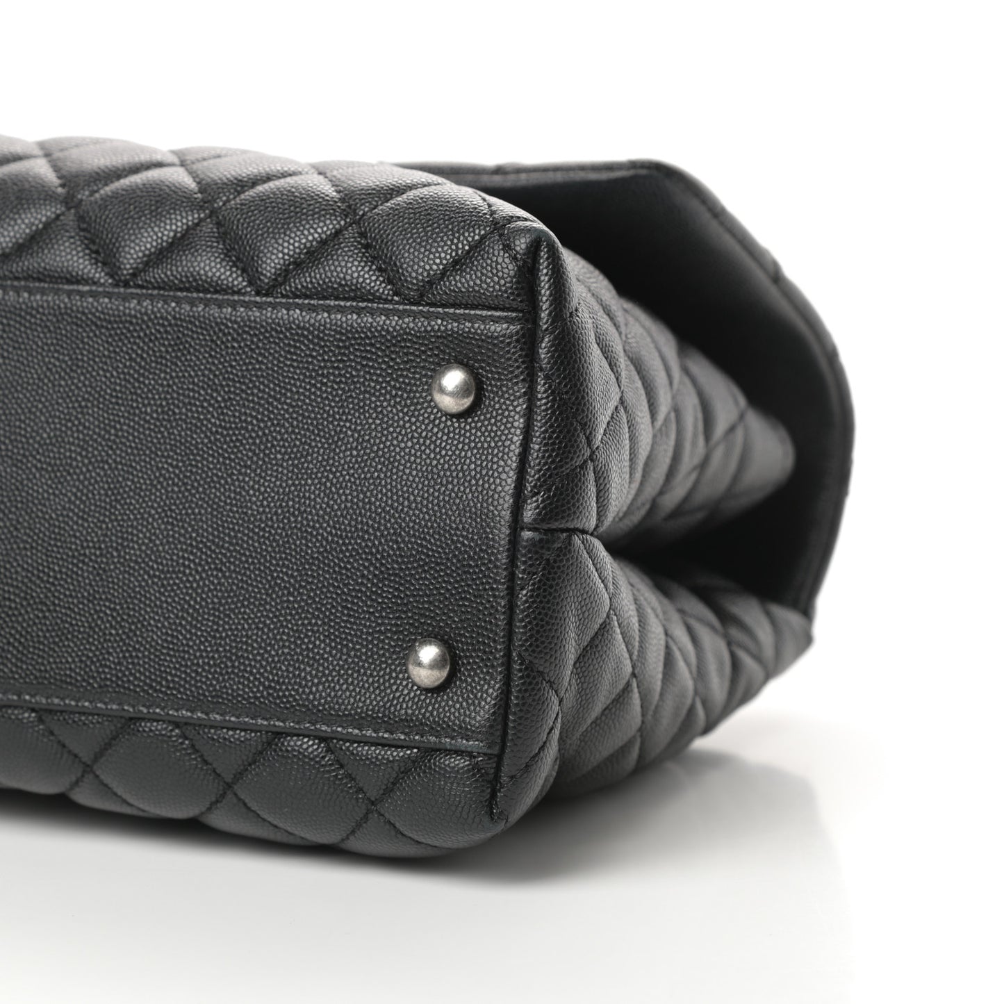 Caviar Quilted Medium Coco Handle Flap Black