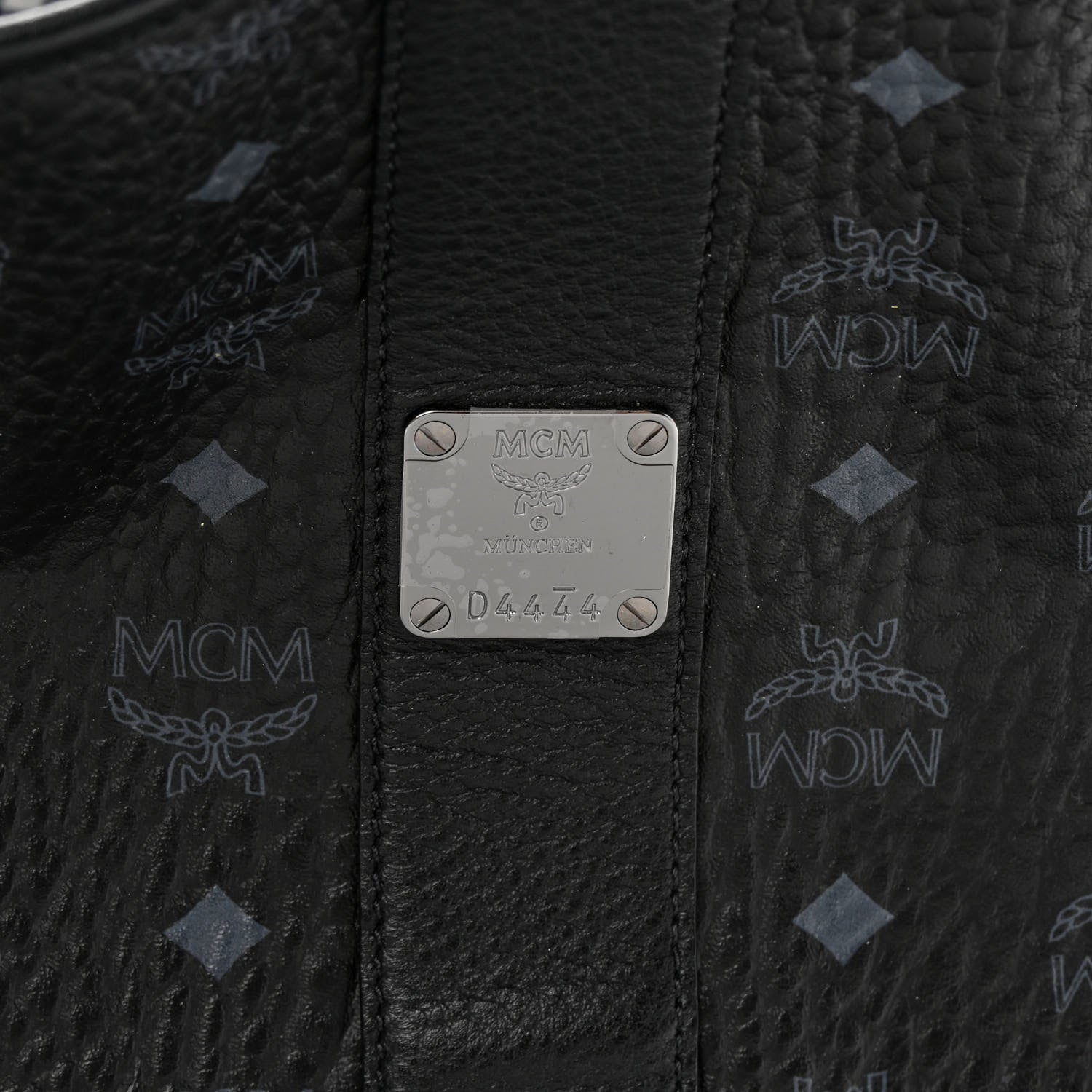 MCM Visetos Large Liz Reversible Shopper Tote Black 10 of 13