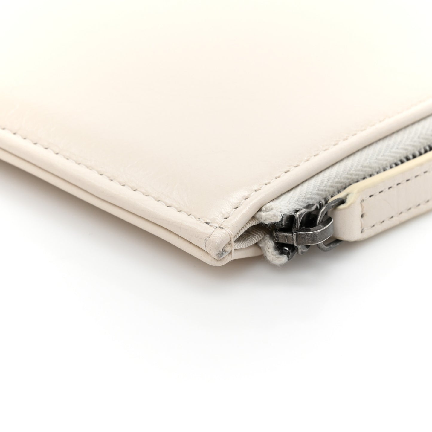 Shiny Calfskin Crystal Pearl Logo Cosmetic Case White