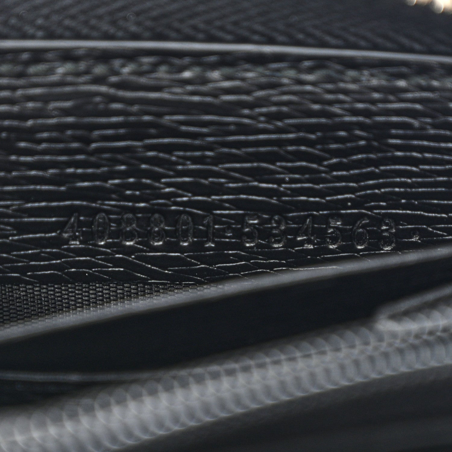 Gucci Calfskin GG Zip Around Wallet Black 7 of 10