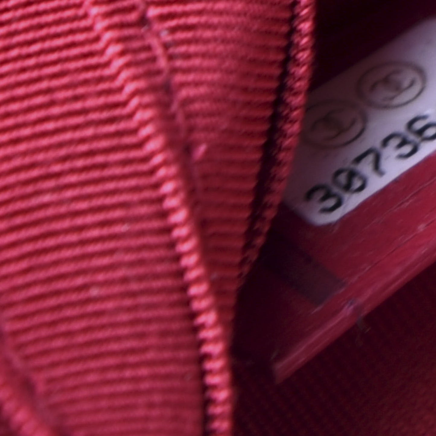 Goatskin Quilted 19 Cosmetic Case Black