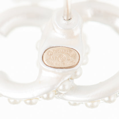 Chanel Pearl CC Earrings Gold Pearly White 4 of 4