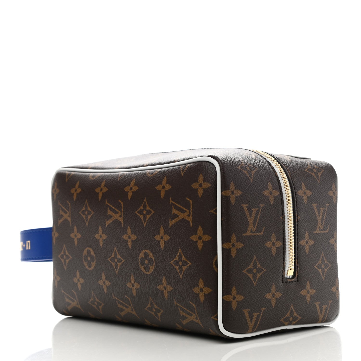 Louis Vuitton X NBA Monogram Cloakroom Dopp Kit 4 of 7