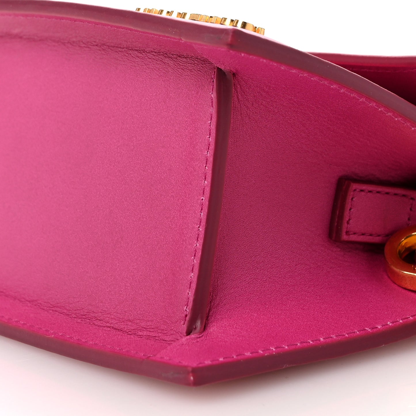 Smooth Calfskin Le Chiquito Moyen Dark Pink