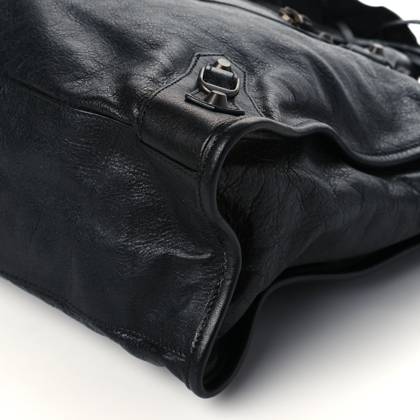Agneau Classic Hardware City Black