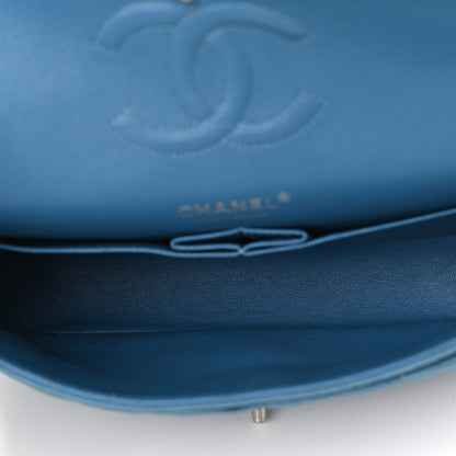 Chanel Iridescent Caviar Quilted Medium Double Flap Blue 4 of 9