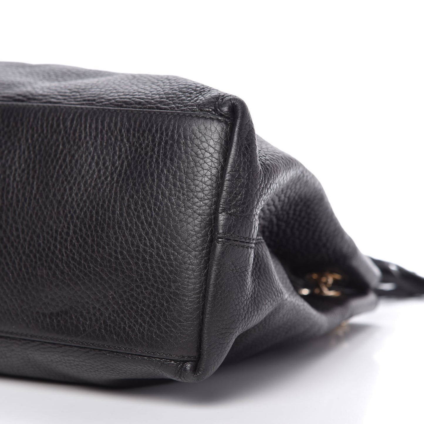 Pebbled Calfskin Medium Soho Chain Shoulder Bag Black