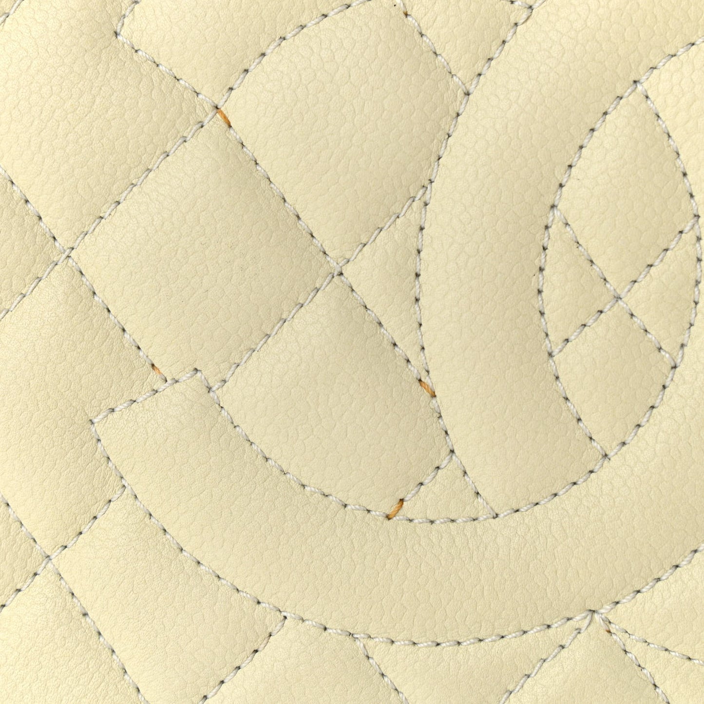 Caviar Quilted Grand Shopping Tote GST White