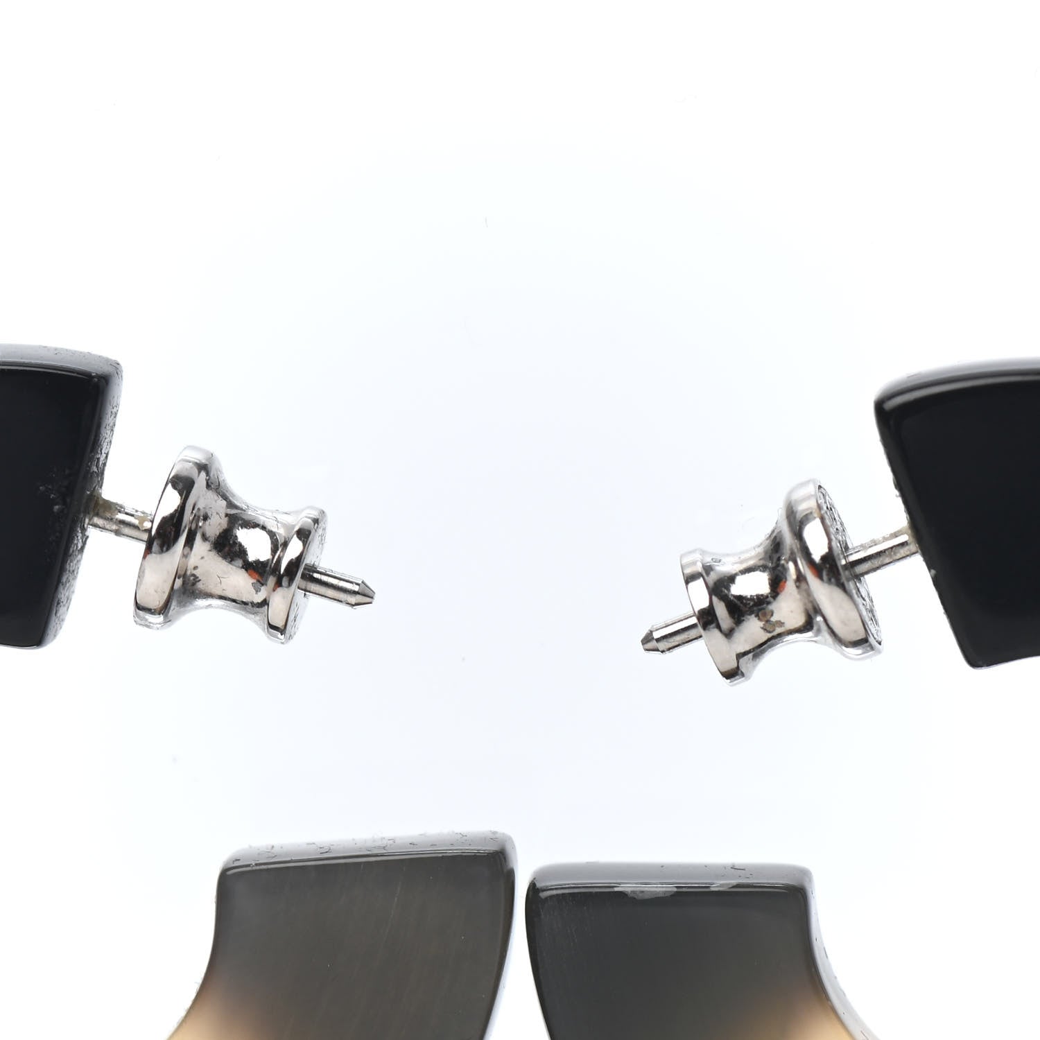 Hermes Buffalo Horn Isthme Earrings 3 of 4