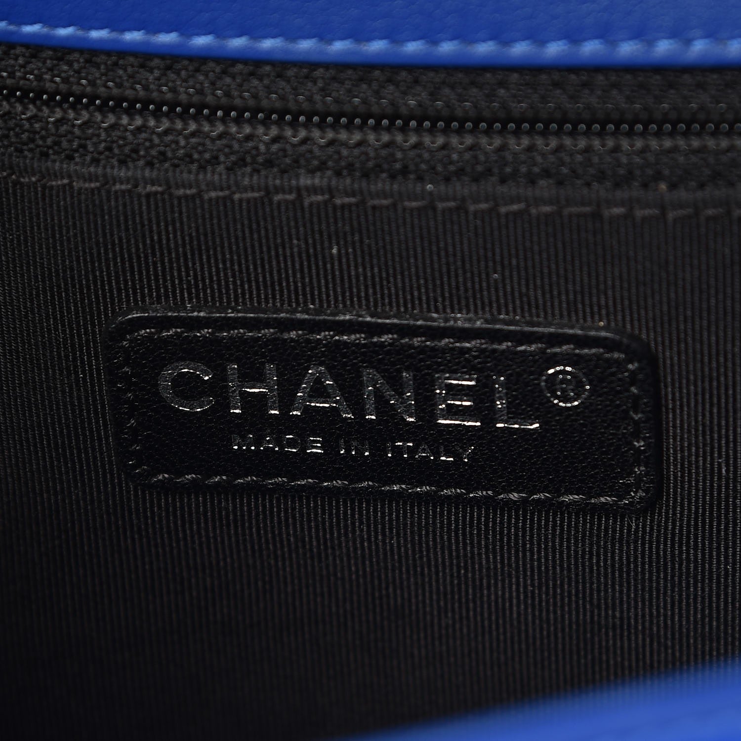 Chanel Patent Calfskin Quilted New Medium Plexiglass Boy Flap Blue 6 of 8