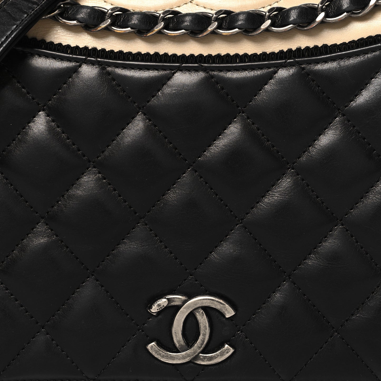 Calfskin Quilted Ballerine Flap Black Beige
