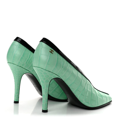 Chanel Crocodile Embossed Patent Calfskin Pumps 40 Green Black 5 of 10