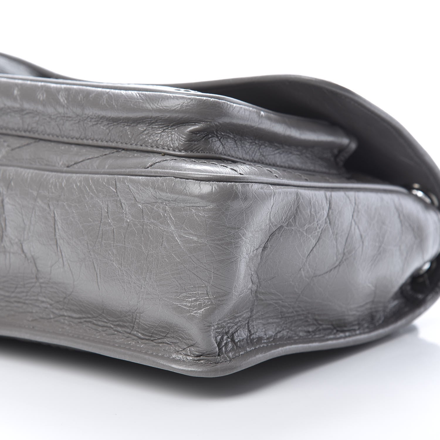 Saint Laurent Crinkled Calfskin Matelasse Monogram Medium Niki Chain Satchel Light Gray 10 of 12