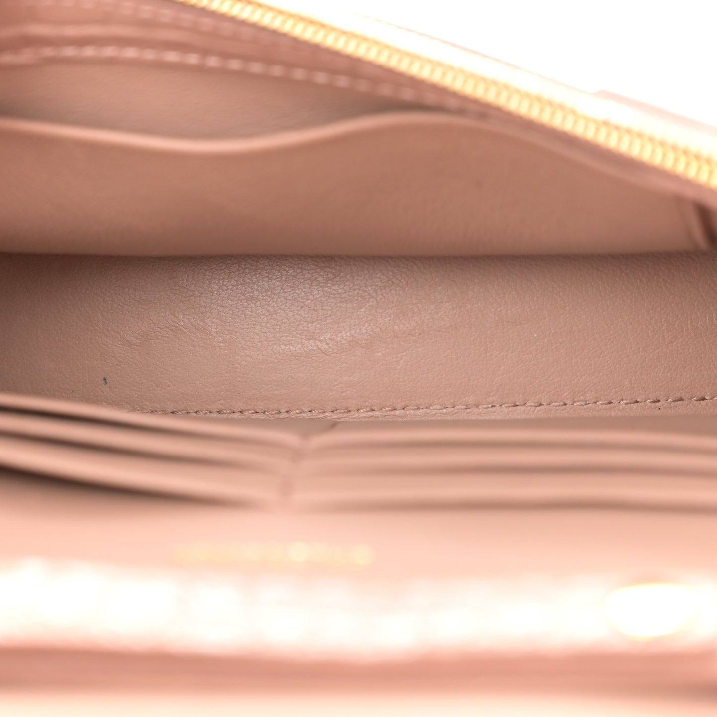 Shiny Calfskin Crocodile Embossed Hourglass Chain Bag Nude Beige