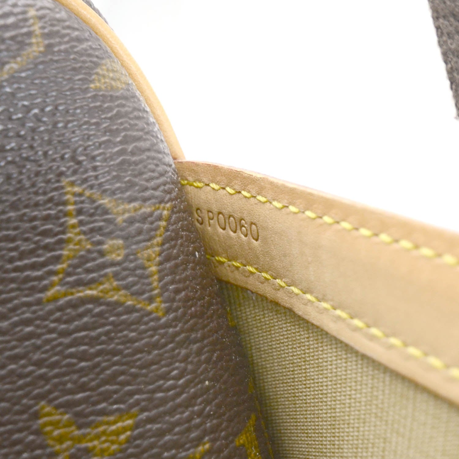 Louis Vuitton Monogram Reporter PM 12 of 13