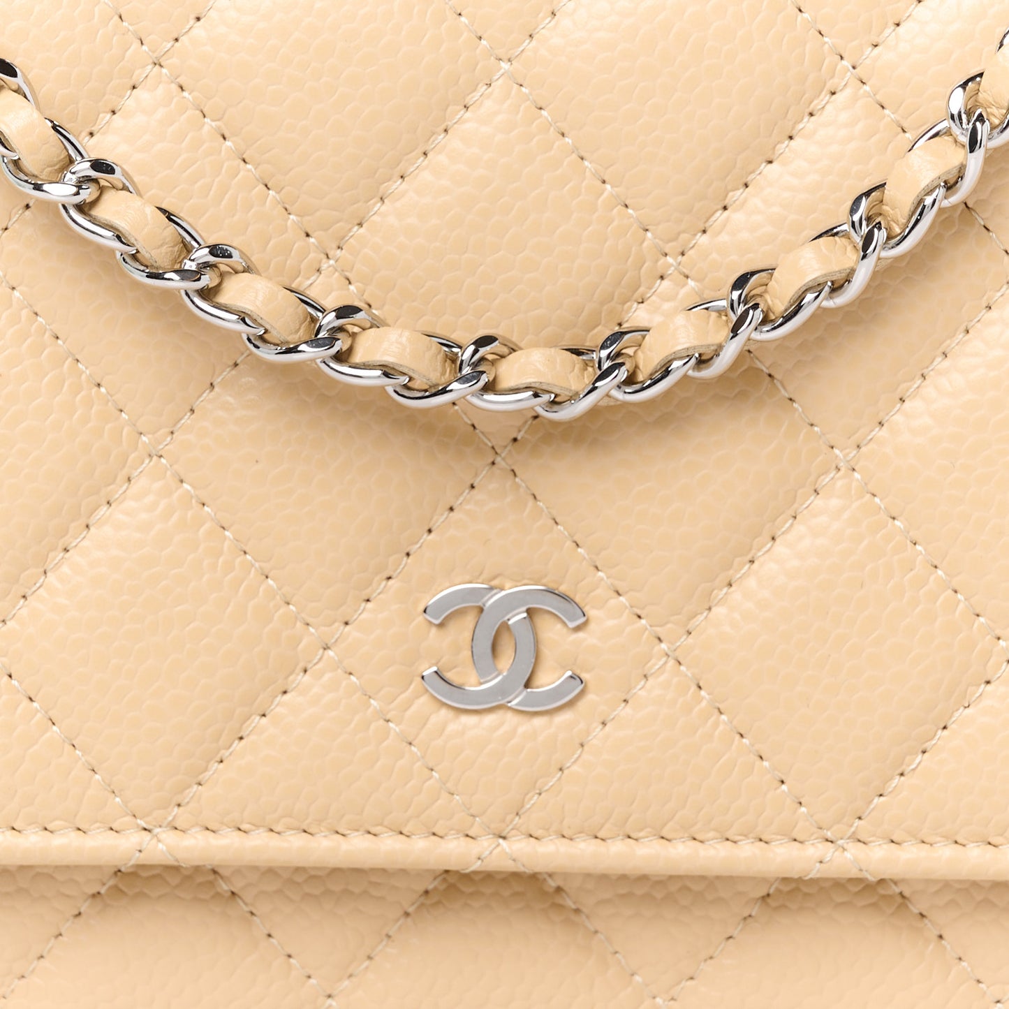 Caviar Quilted Wallet on Chain WOC Beige
