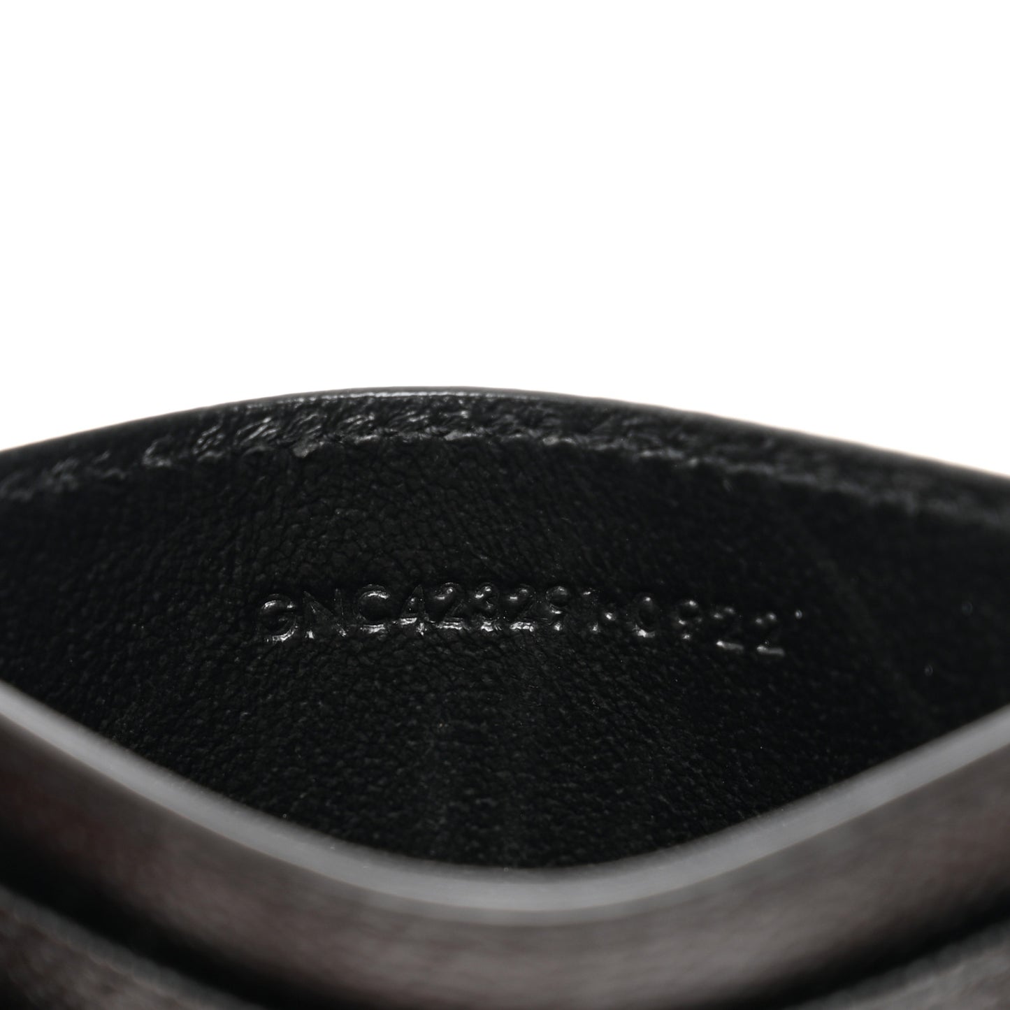 Grain De Poudre Matelasse Chevron Monogram Credit Card Case Black
