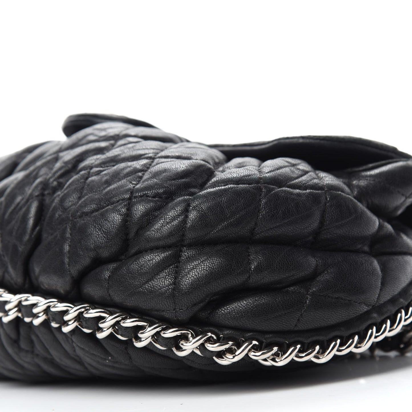 Washed Lambskin Quilted Medium Chain Around Messenger Black