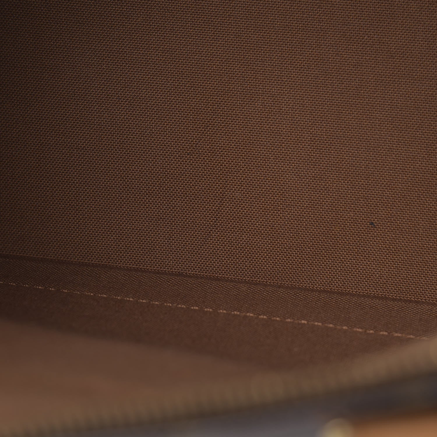 Louis Vuitton Monogram Alma PM 20 of 20