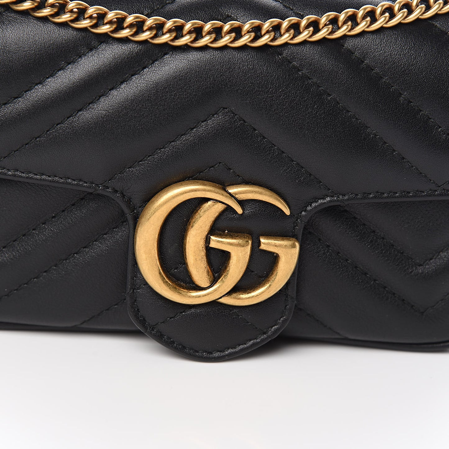 Calfskin Matelasse Super Mini GG Marmont Shoulder Bag Black