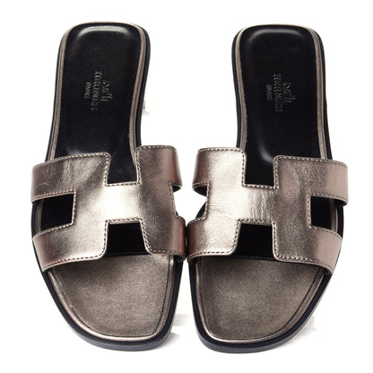 Hermes Metallic Calfskin Oran Sandals 35.5 Mordore 5 of 9