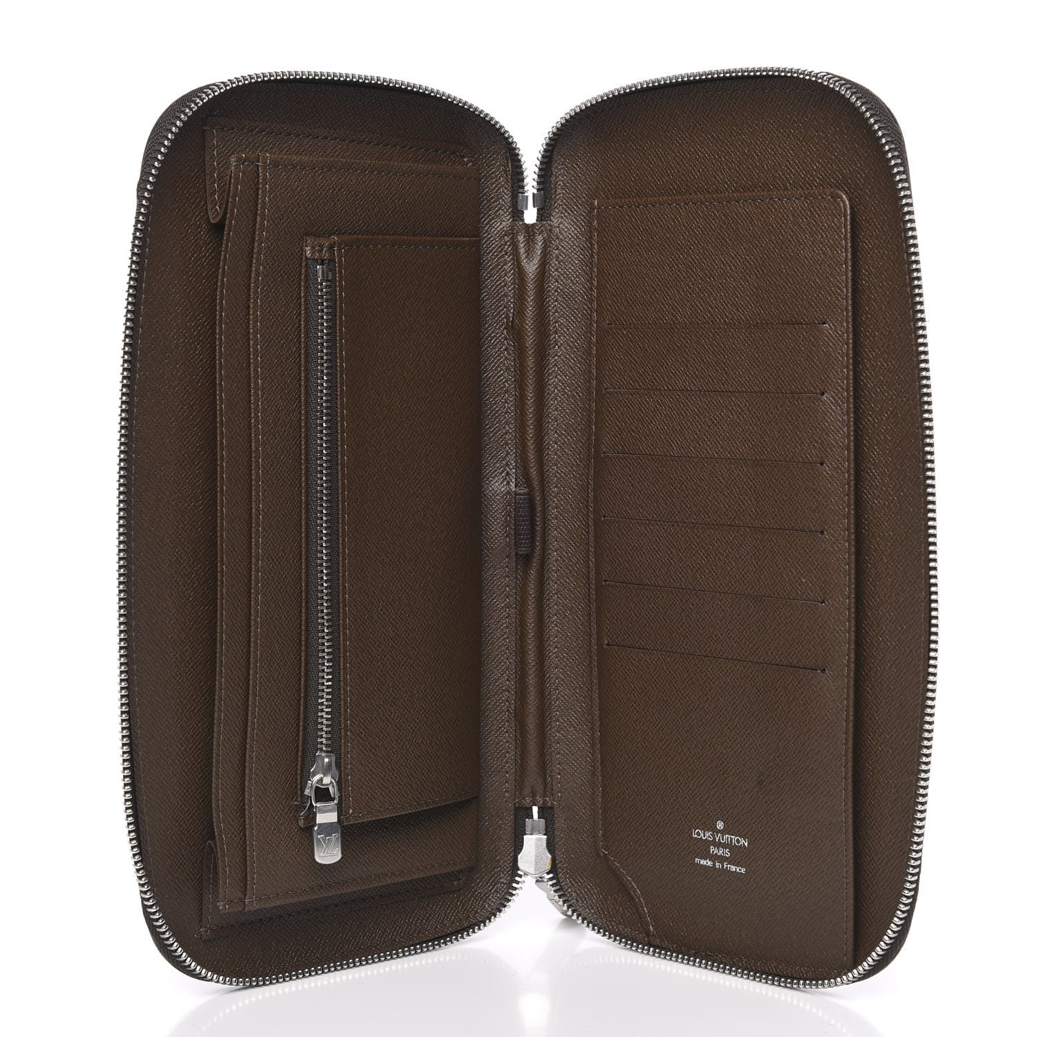 Louis Vuitton Taiga Atoll Travel Organizer Grizzli 5 of 10