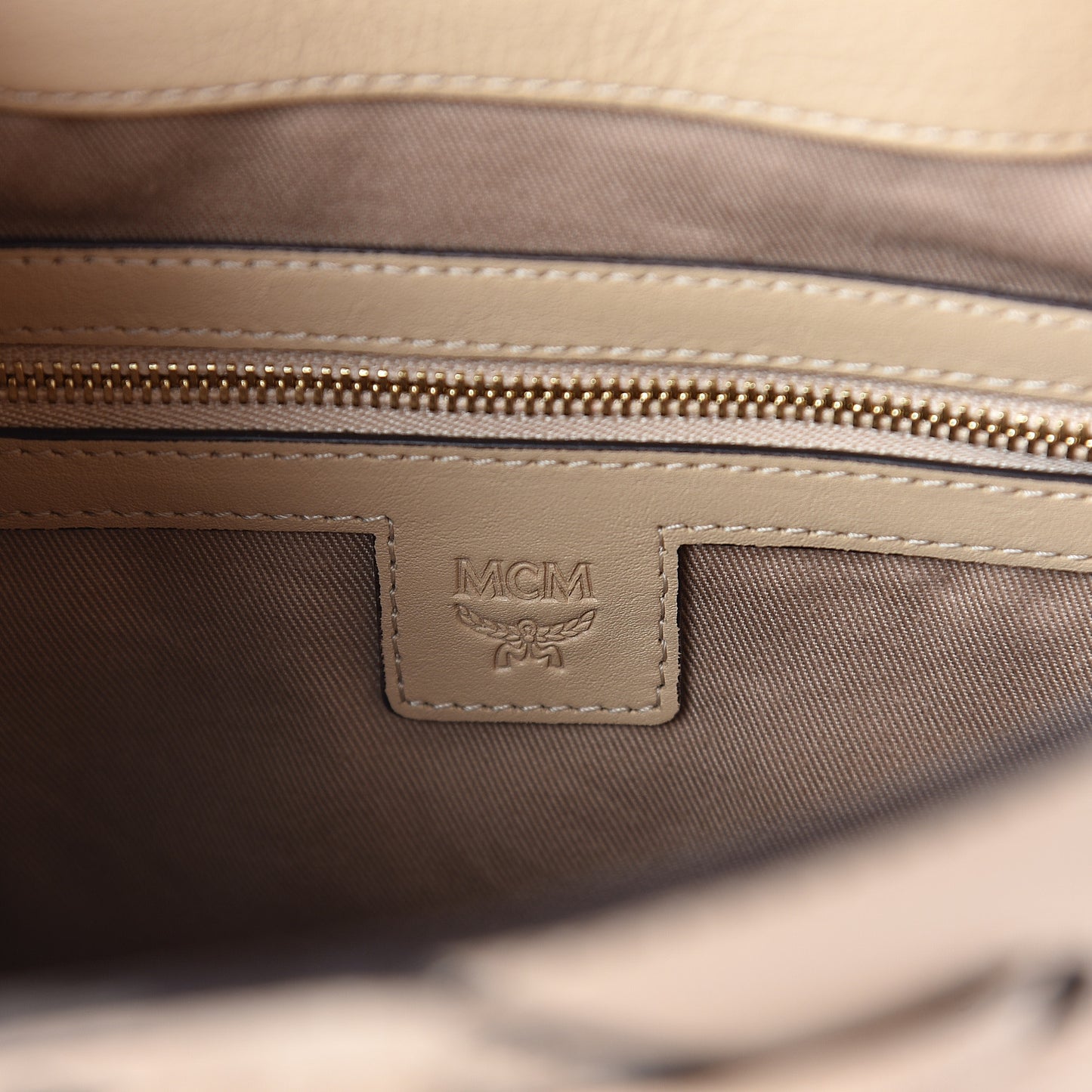 Visetos Small Essential Backpack Beige
