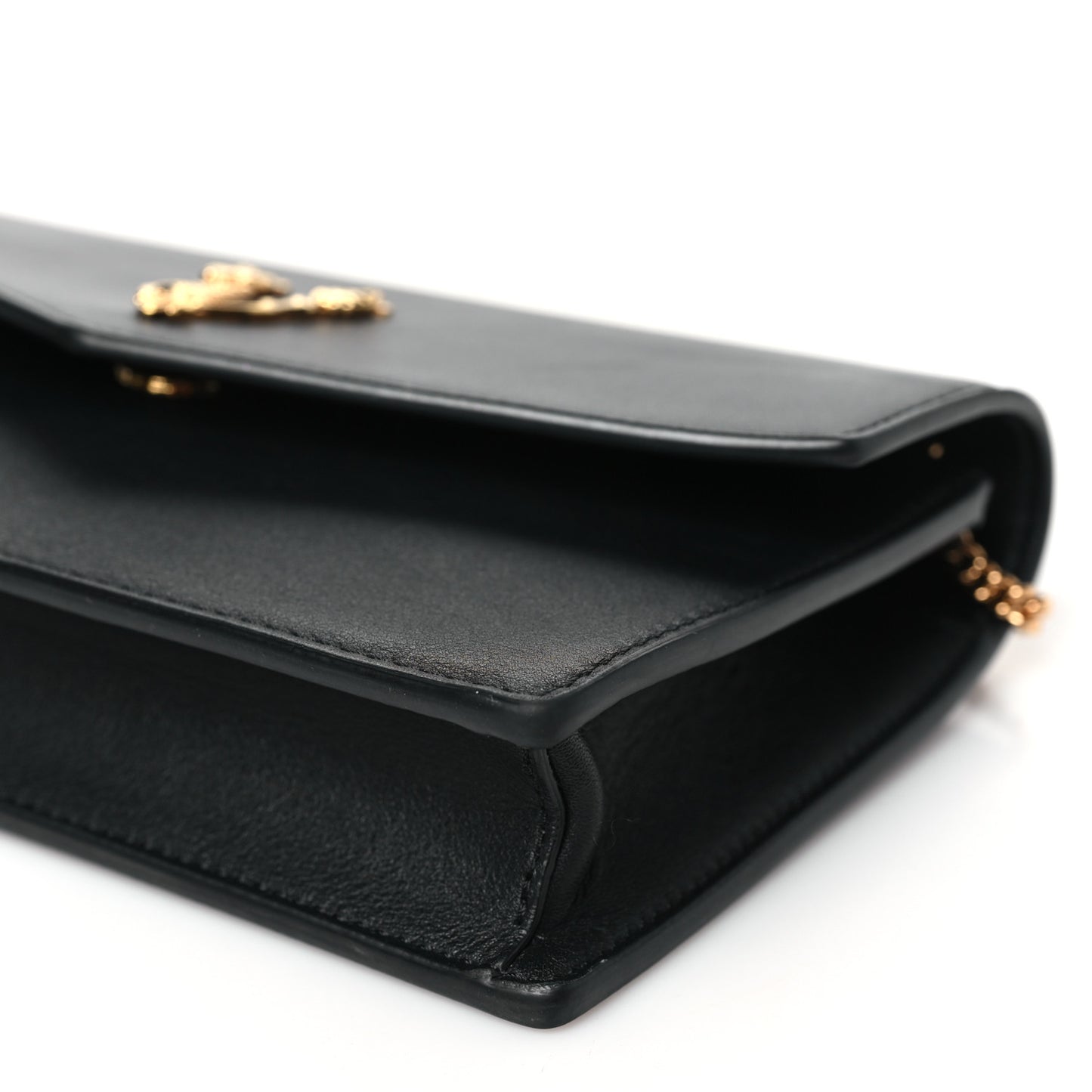 Vitello Virtus Wallet on Chain Black