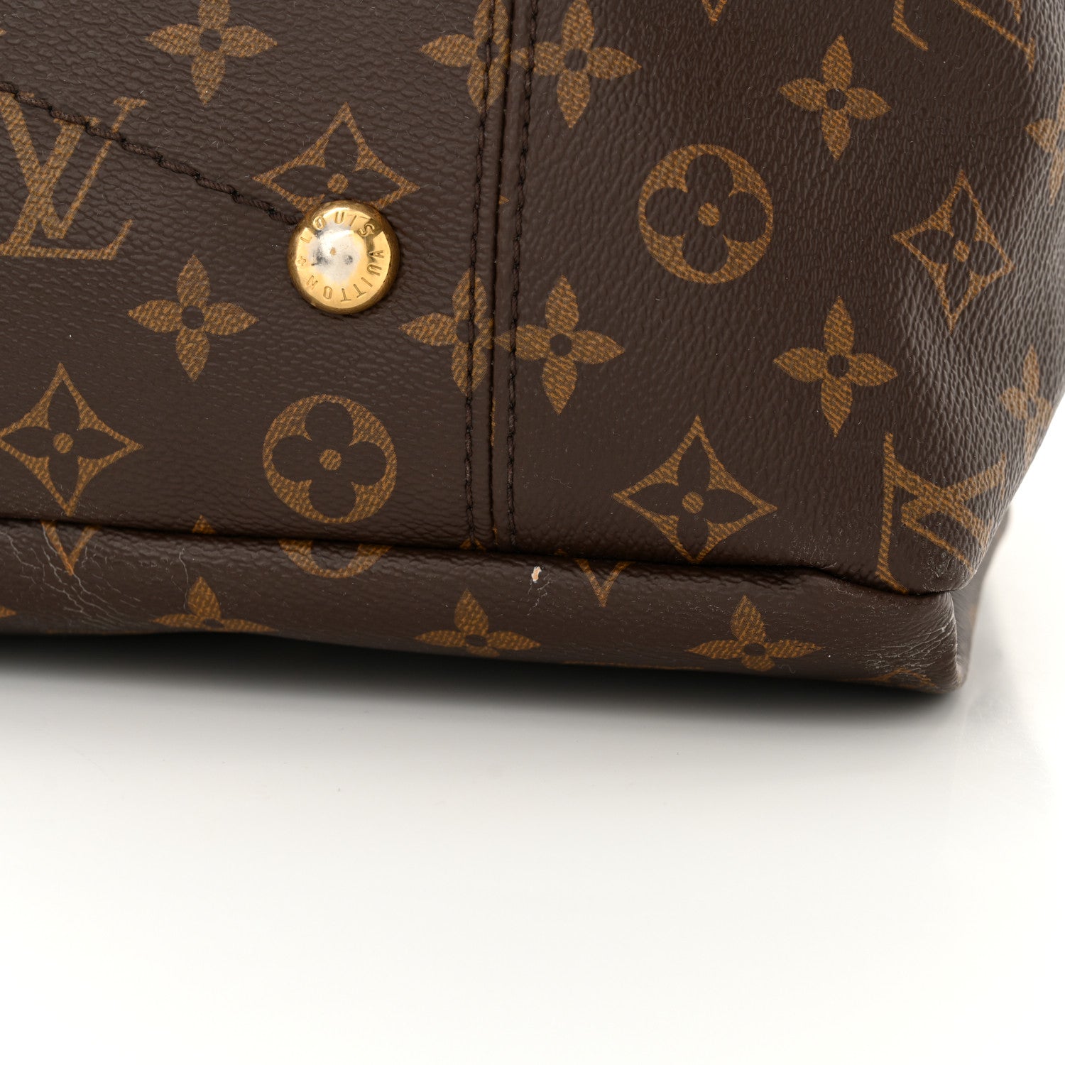 Louis Vuitton Monogram Artsy MM 10 of 13