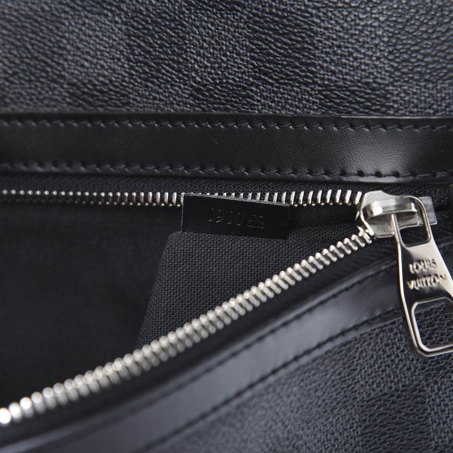 Damier Graphite Mick MM