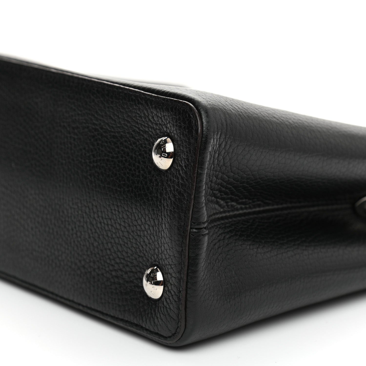 Louis Vuitton Taurillon Capucines PM Black 9 of 9