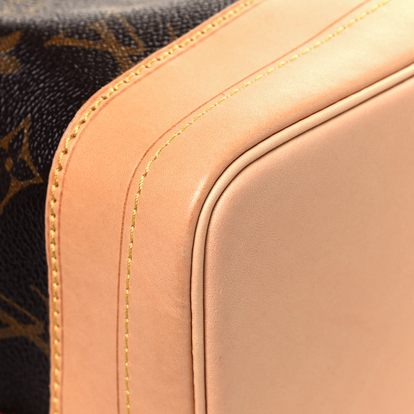 Monogram Noe