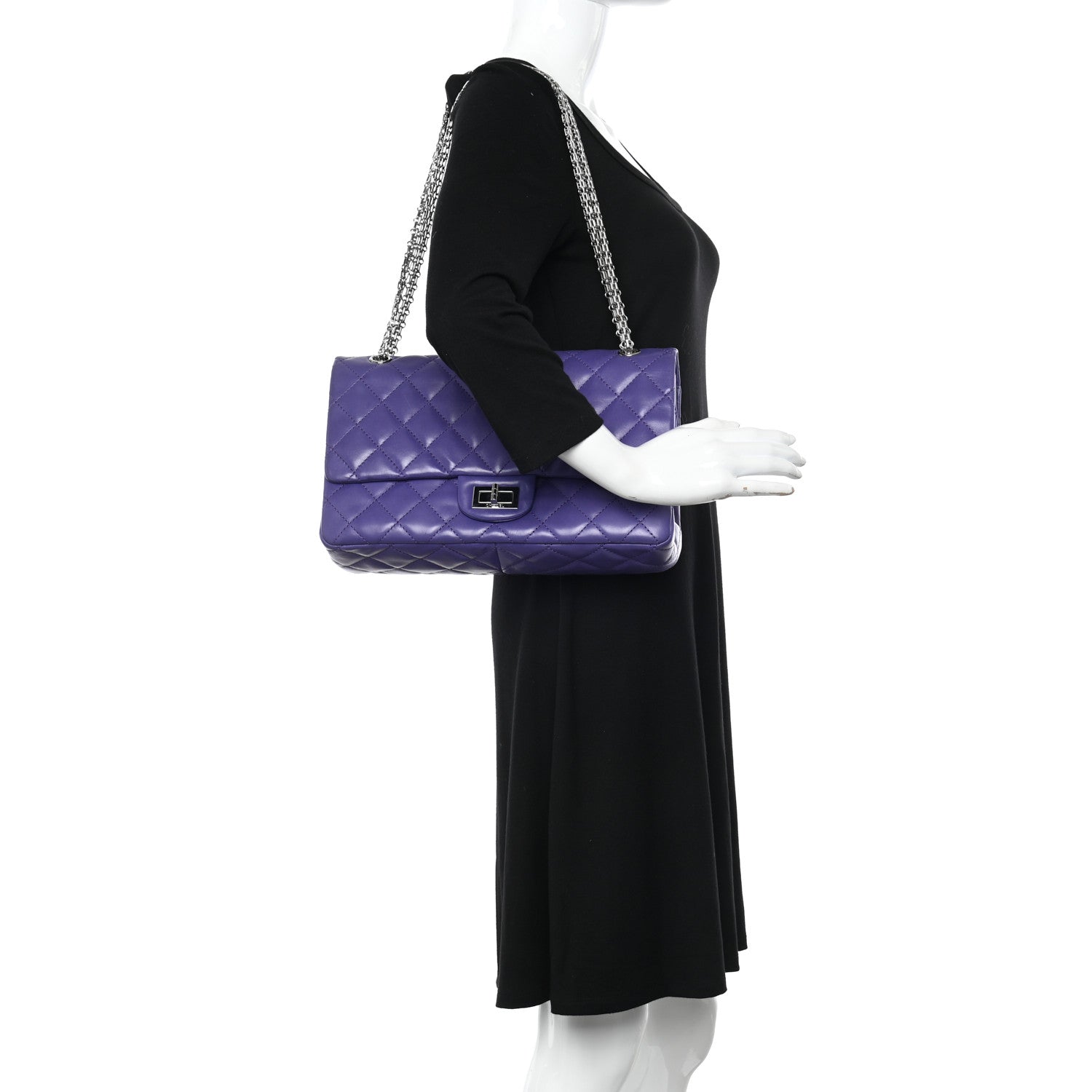 Chanel Lambskin Quilted 2.55 Reissue 226 Flap Purple 2 of 15