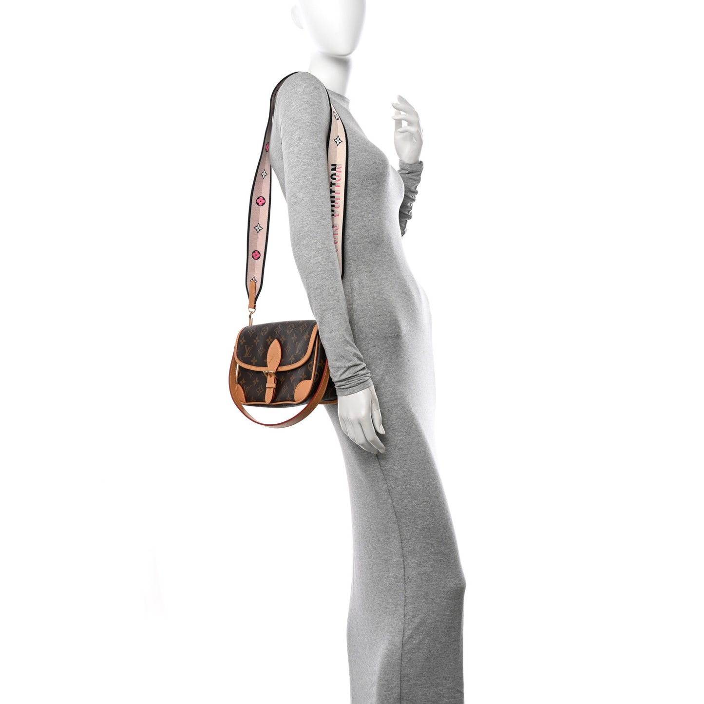 Monogram Diane Black