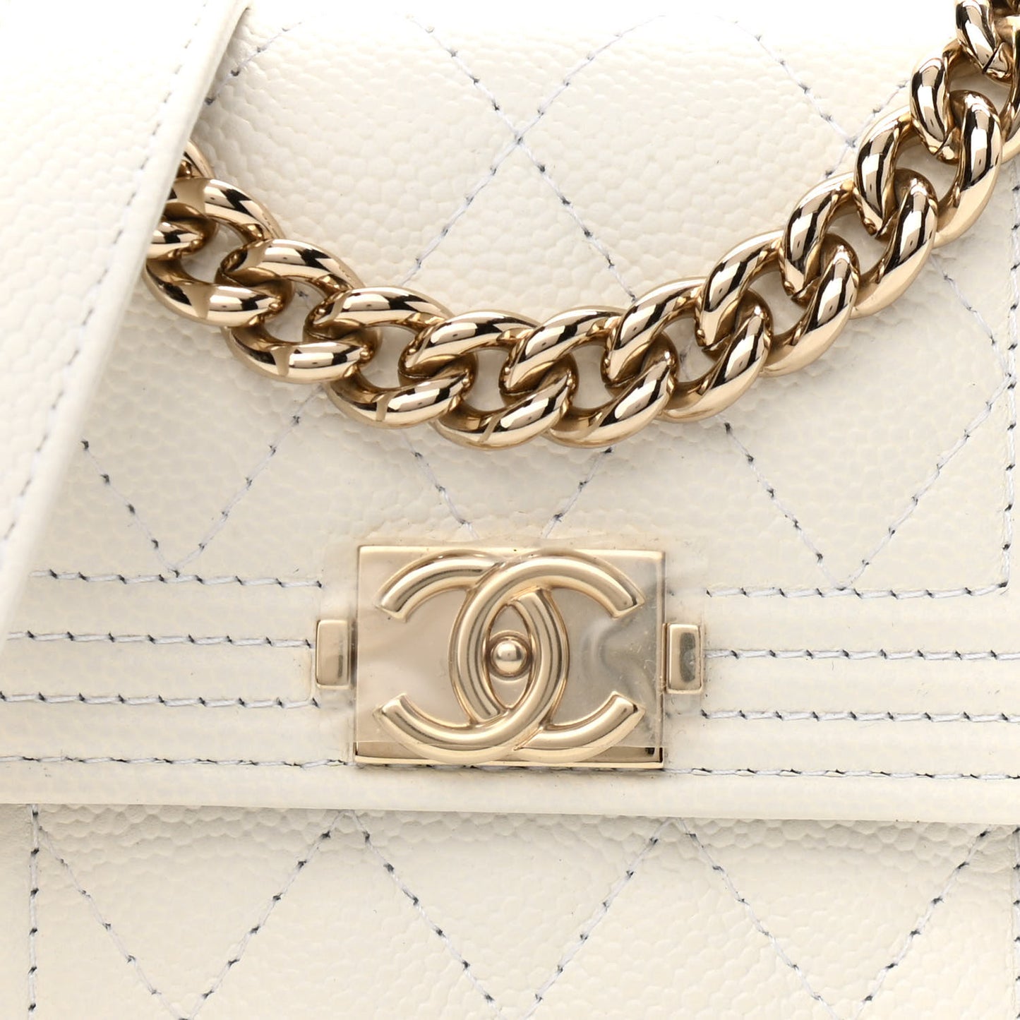 Caviar Quilted Boy Card Holder On Chain White