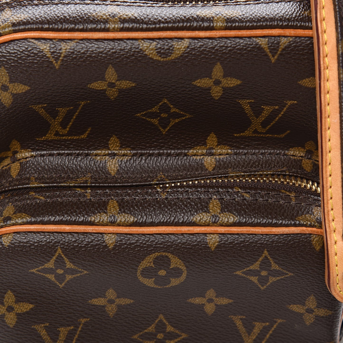 Monogram Amazone