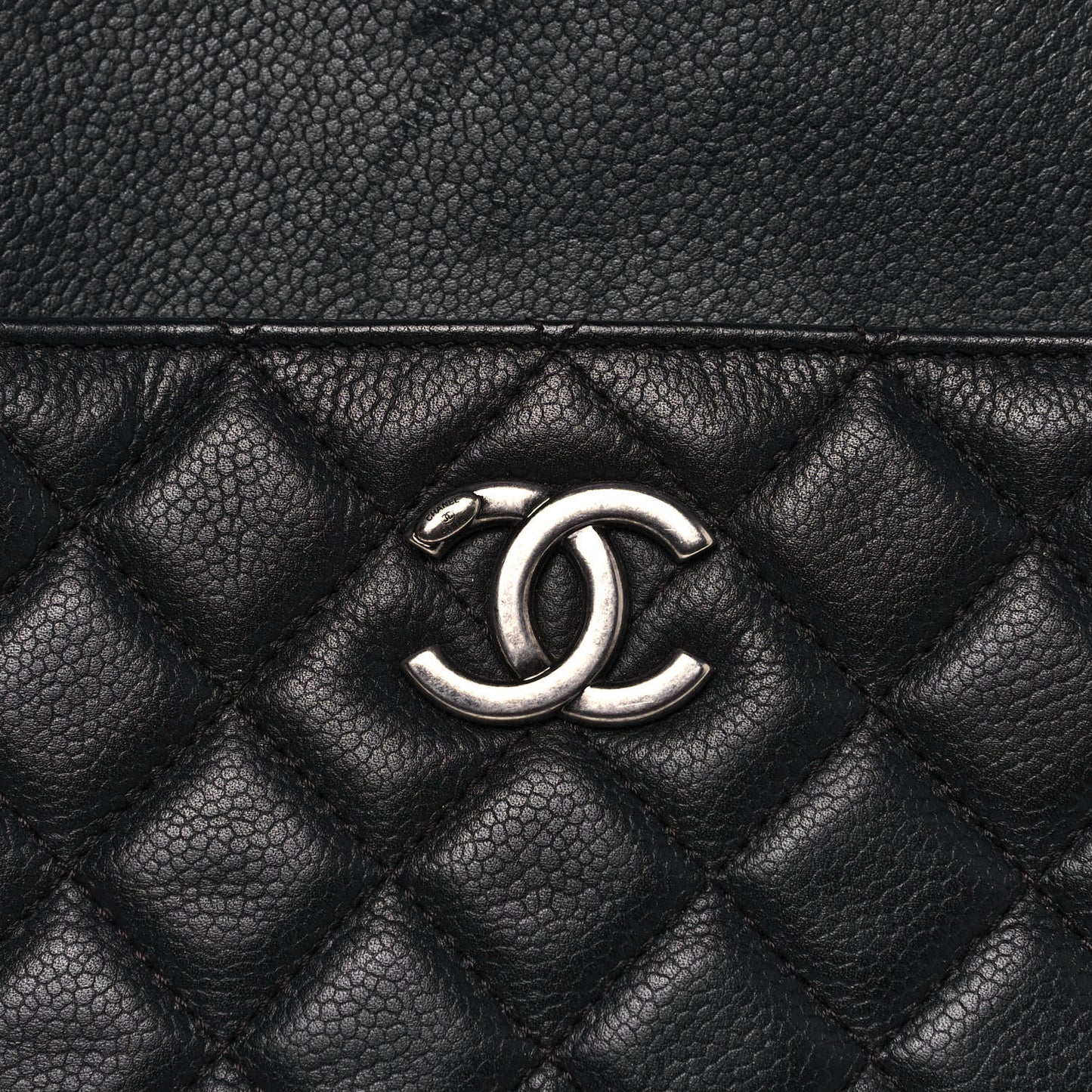 Caviar Quilted Urban Companion Shopping Tote Black