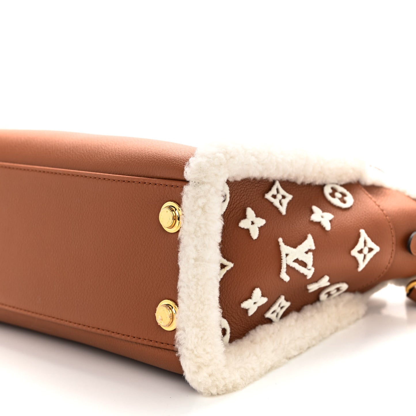 Grained Calfskin Shearling On My Side PM Caramel