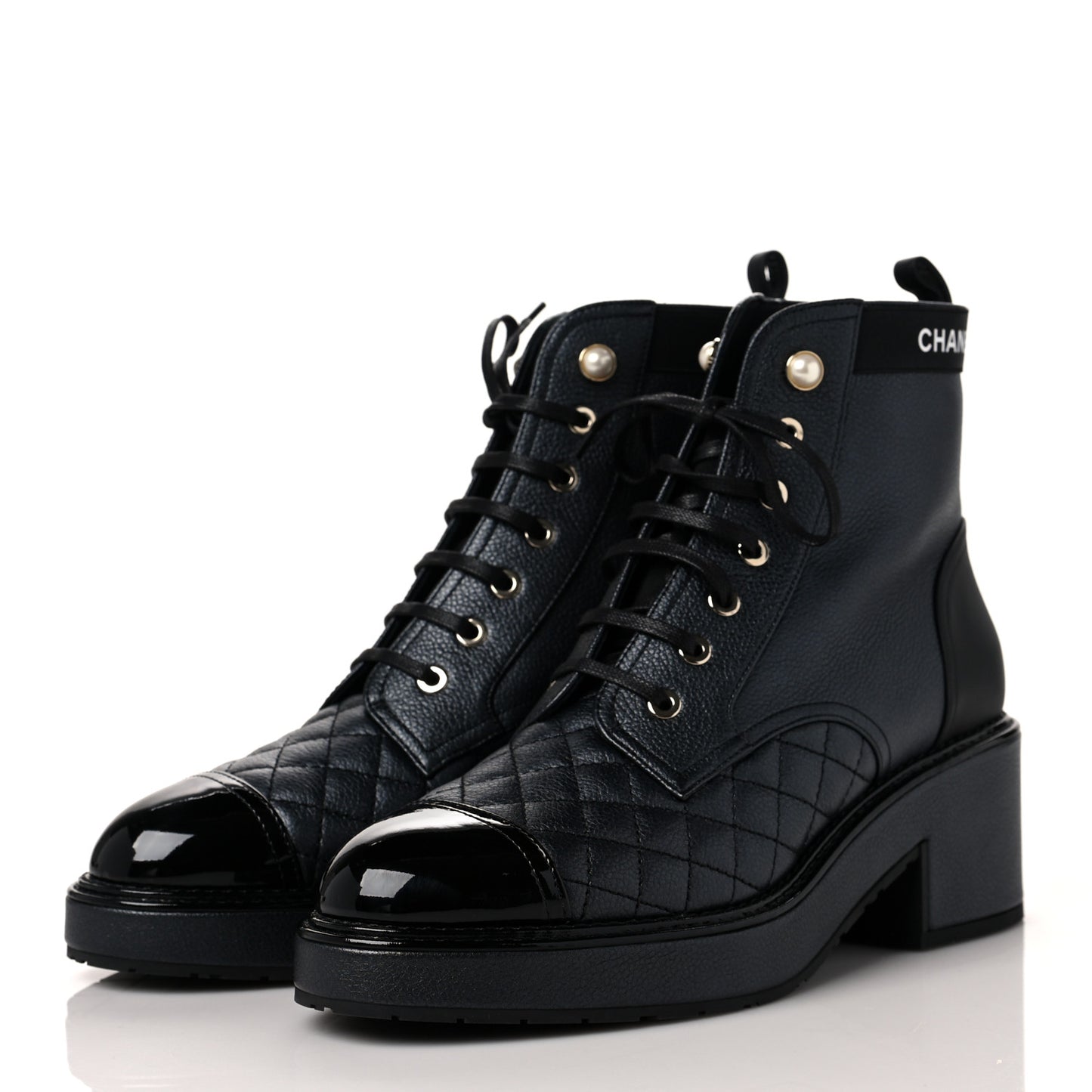 Pearly Calfskin Patent Calfskin Lace Up Combat Boots 39.5 Black