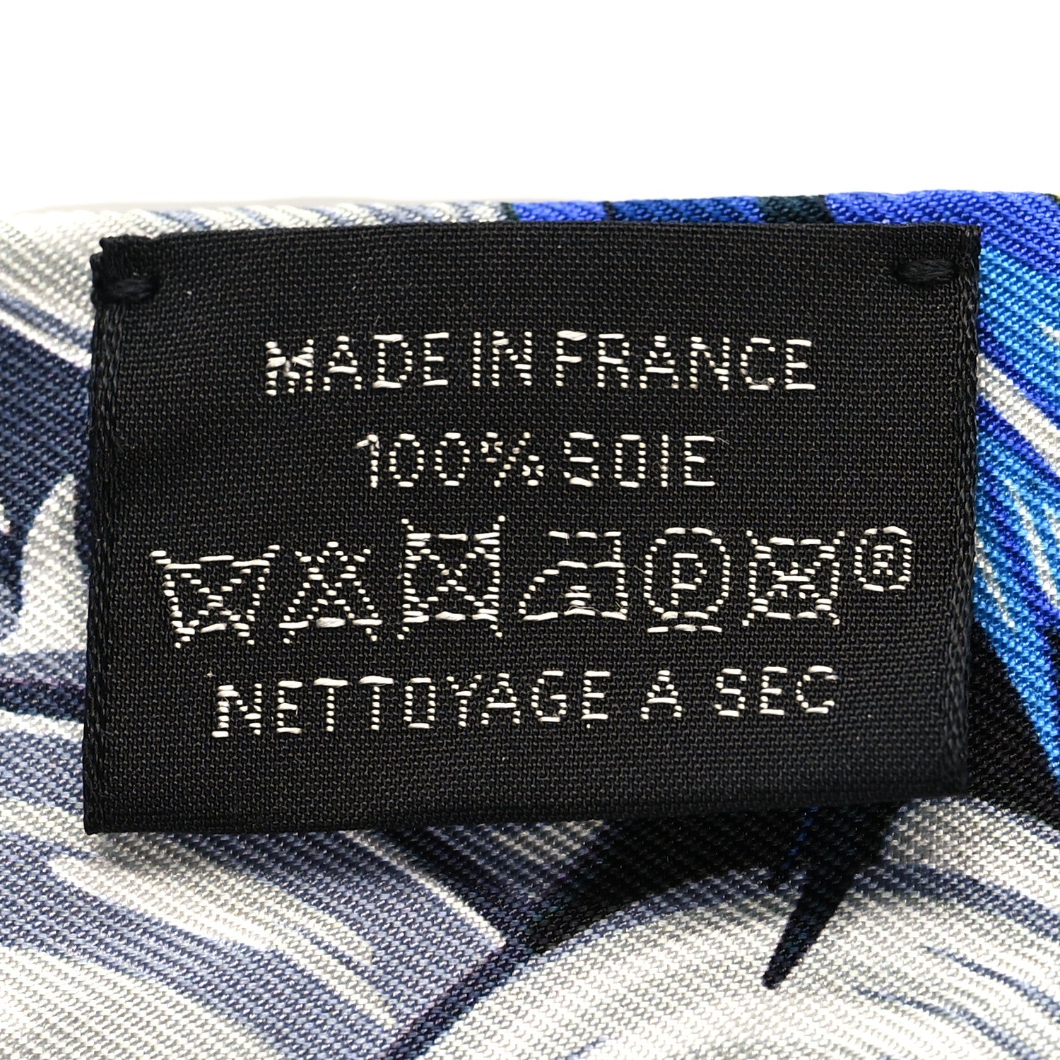Hermes Silk La Danse Pacifique Twilly Bleu Nuit Jaune Vif 3 of 5