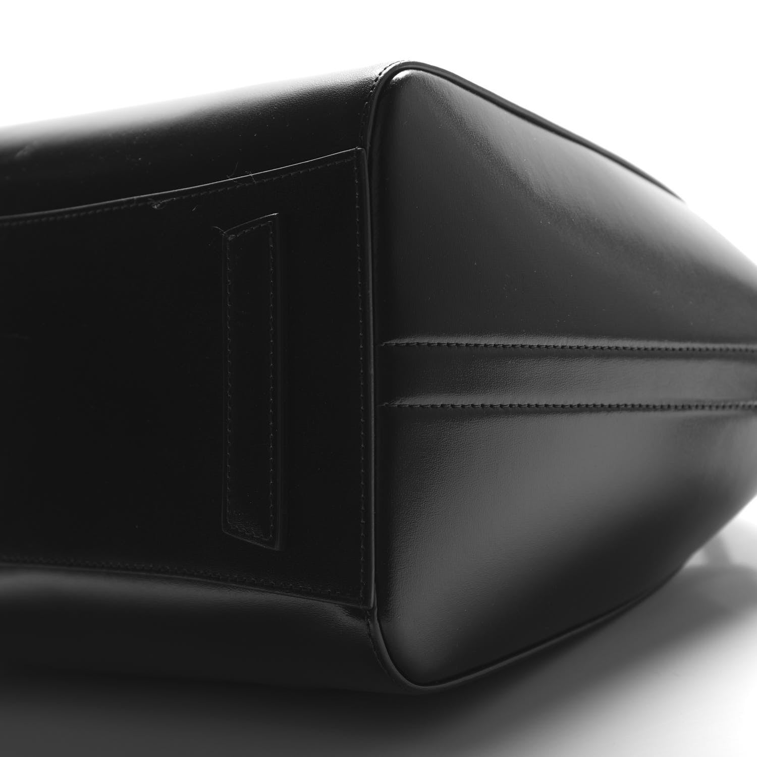 Givenchy Shiny Lord Calfskin Medium Antigona Black 6 of 10