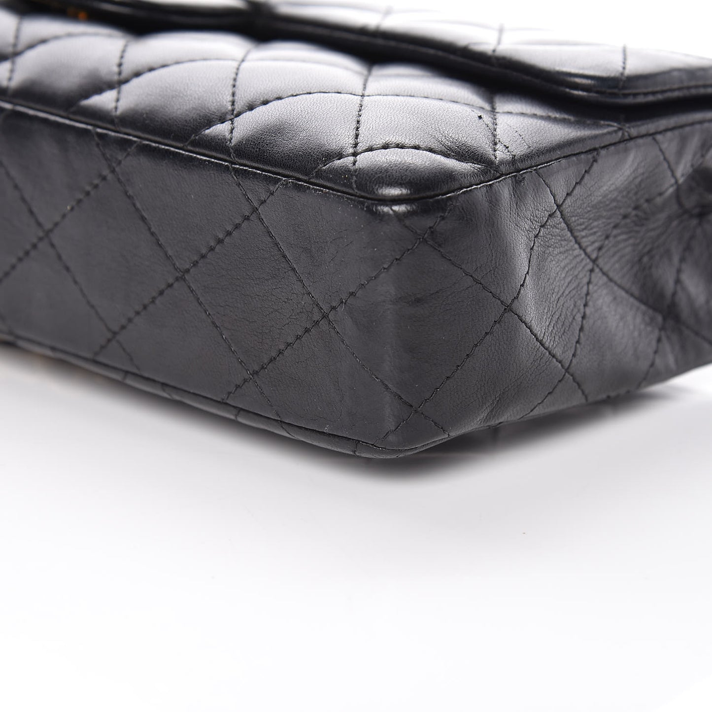 Lambskin Quilted East West Flap Black