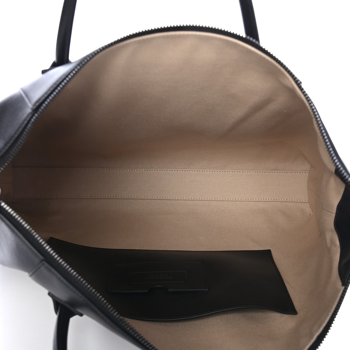 Smooth Calfskin Medium Soft Antigona Black