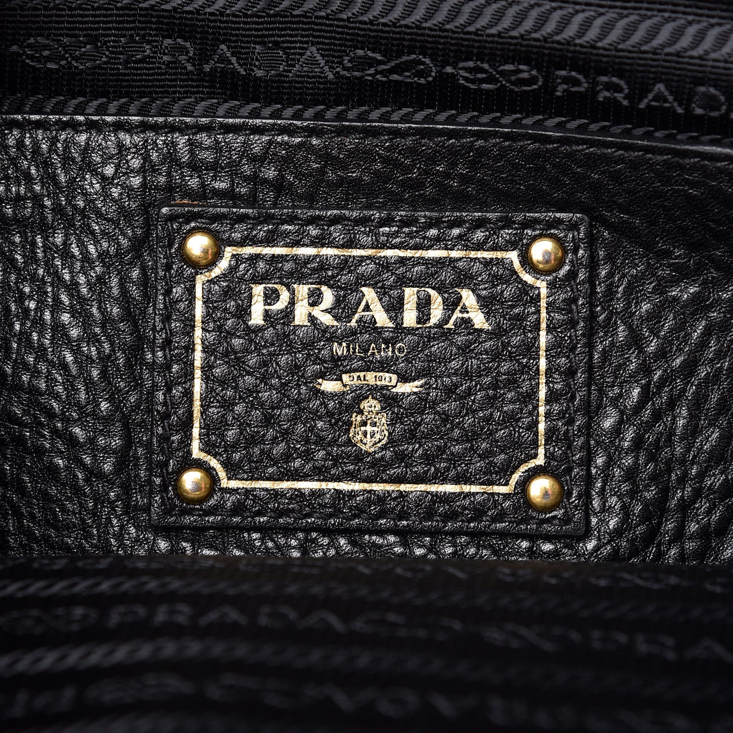 Vitello Daino Large Double Zip Tote Nero Black