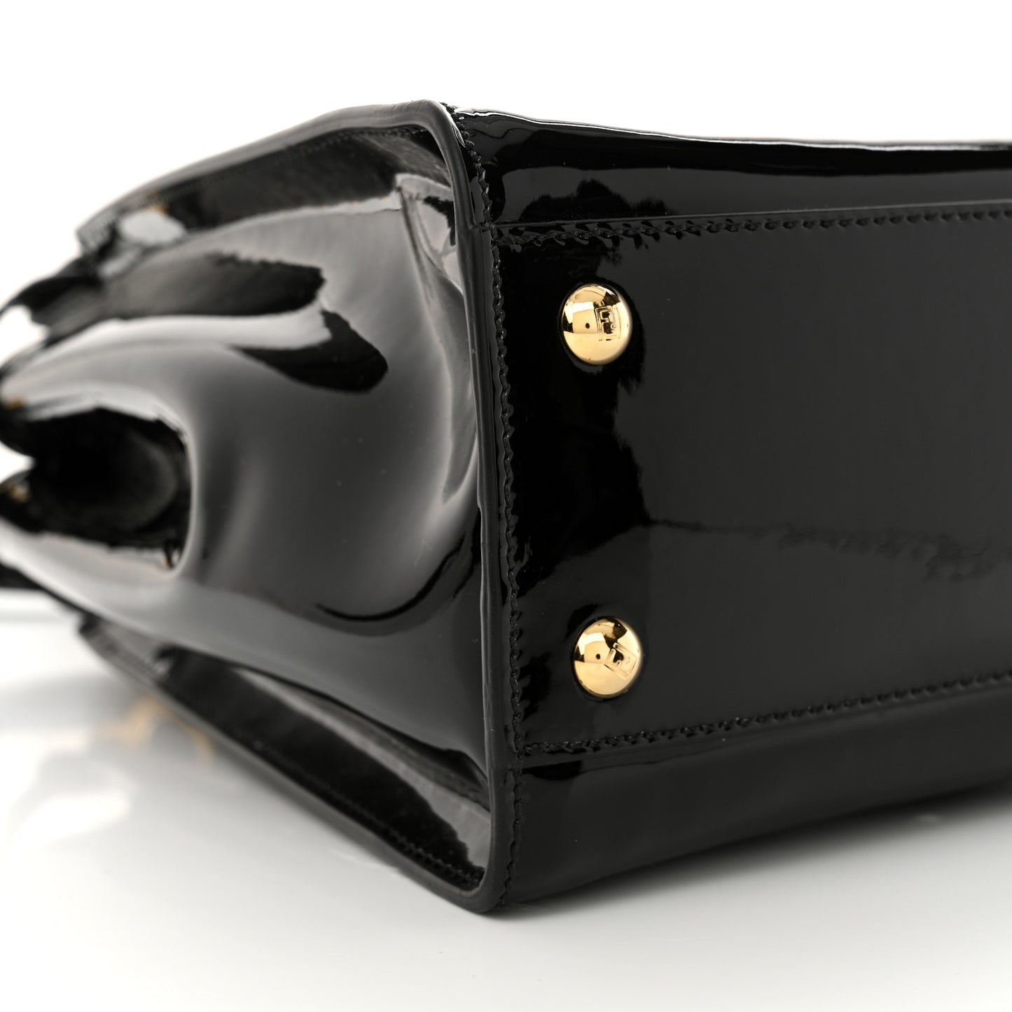 Patent Glazed Fabric FF 1974 Medium Peekaboo Iconic Defender Satchel Mogano Panna Black