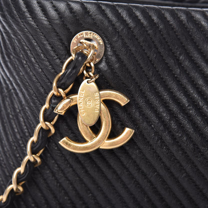 Chanel Wrinkled Lambskin Chevron Quilted Surpique Tote Black 10 of 10