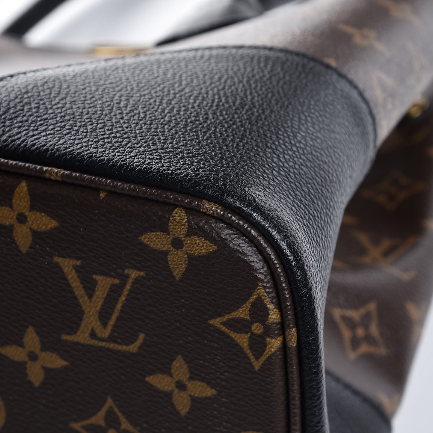 Monogram Flandrin Black