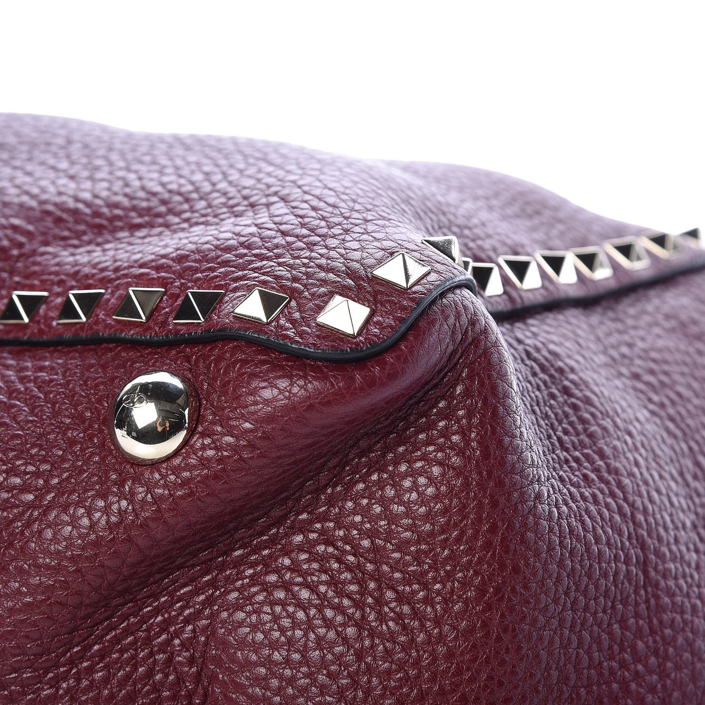 Pebbled Calfskin Medium Rockstud Tote Cremisi