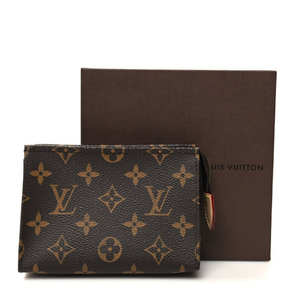 Louis Vuitton Monogram Toiletry Pouch 15 10 of 10